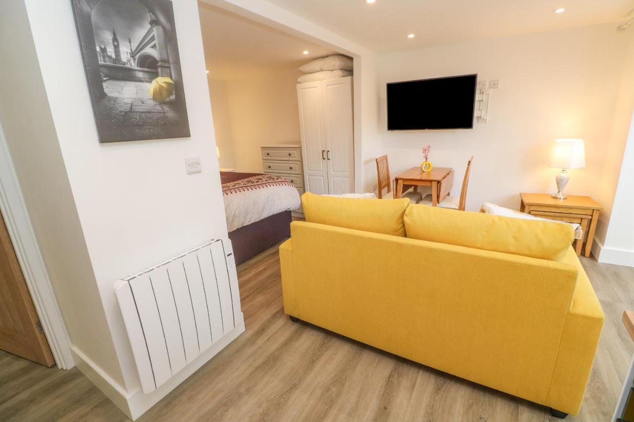 Perran Pearl B Apartment Перънпорт Екстериор снимка